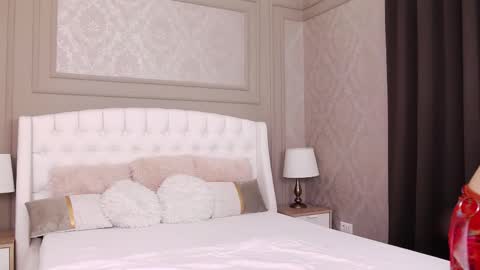 Iris online show from 02.23.26