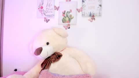    online show from 05.08.26