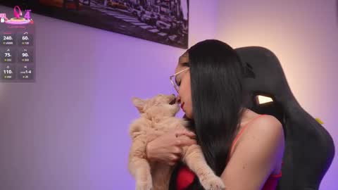 Snapshot of little_eli chatting on 11.09.25 Help me reach 100 likes online show from 11.09.25