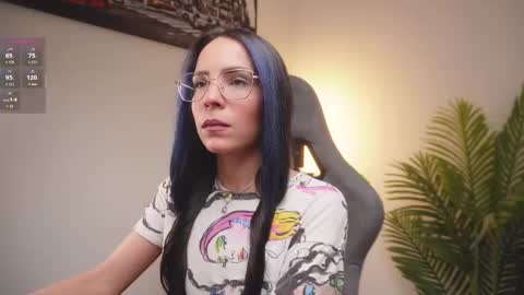 Snapshot of little_eli chatting on 03.12.26 Help me reach 100 likes online show from 03.12.26