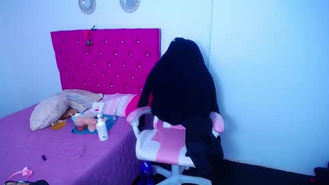 mai rojas online show from 01.05.25