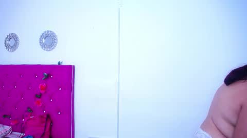 mai rojas online show from 01.12.25