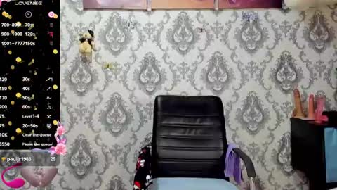 Snapshot of little_letti chatting on 06.18.26 Letti online show from 06.18.26