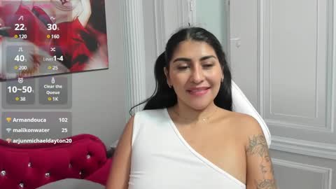 Snapshot of little_naiara chatting on 01.04.25 Katty online show from 01.04.25