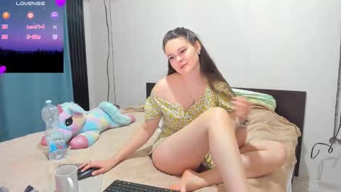 Kat online show from 10.17.25