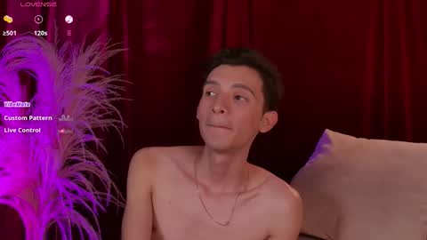 Juan Ferrer online show from 02.05.26