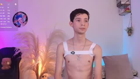 Juan Ferrer online show from 08.06.26