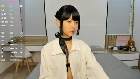 Yena and Gabby online show from 04.26.26
