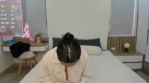 Yena and Gabby online show from 07.30.26
