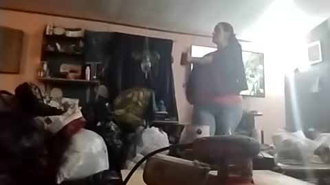 Snapshot of littlebigsquirt7945 chatting on 11.08.25 Sady Jayne online show from 11.08.25