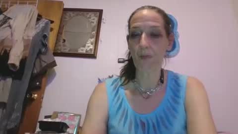 Snapshot of littlebigsquirt7945 chatting on 05.19.26 Sady Jayne online show from 05.19.26