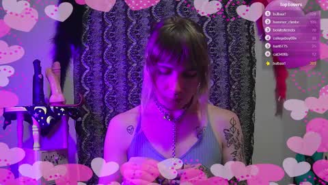 Gwen online show from 12.08.24