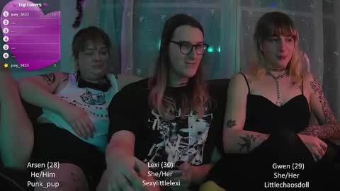 Gwen online show from 12.15.24