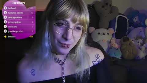 Gwen online show from 01.07.25