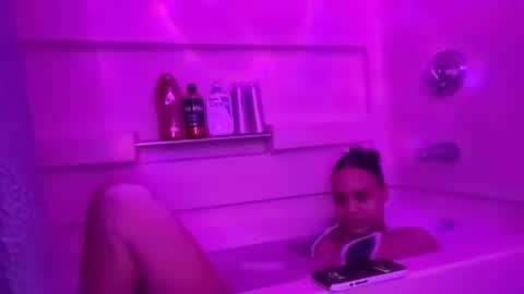 Snapshot of littlecutiechloe chatting on 01.14.26 LittleCutieChloe online show from 01.14.26