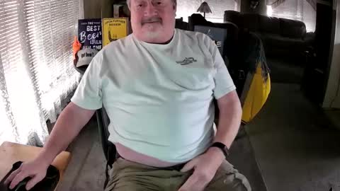 Snapshot of littled83057 chatting on 02.20.26 Littled83057 online show from 02.20.26