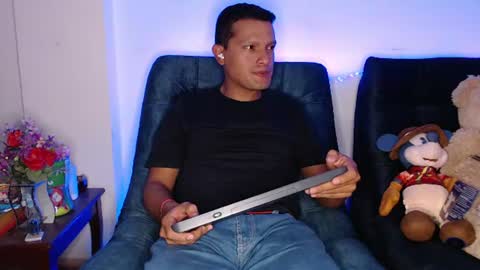 Snapshot of littledicklatin chatting on 08.02.26 Manu online show from 08.02.26