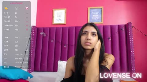 Snapshot of littlee_emilyy_ chatting on 12.27.24 Emily online show from 12.27.24