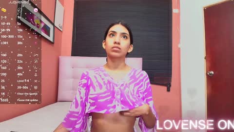 Snapshot of littlee_emilyy_ chatting on 12.29.24 Emily online show from 12.29.24