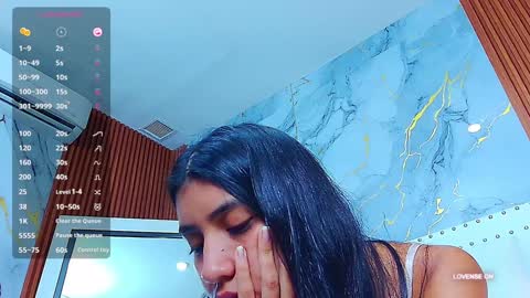 Snapshot of littlee_emilyy_ chatting on 01.29.25 Emily online show from 01.29.25