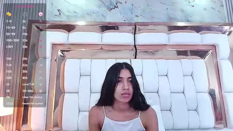 Snapshot of littlee_emilyy_ chatting on 02.27.25 Emily online show from 02.27.25