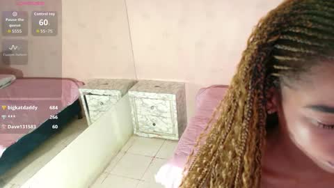 Snapshot of littleebonymommy chatting on 10.27.25 Tania online show from 10.27.25