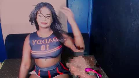 Snapshot of littleindianmilf chatting on 04.14.26 littleindianmilf online show from 04.14.26