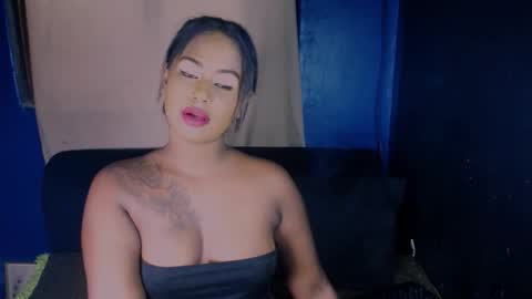 Snapshot of littleindianmilf chatting on 04.24.26 littleindianmilf online show from 04.24.26