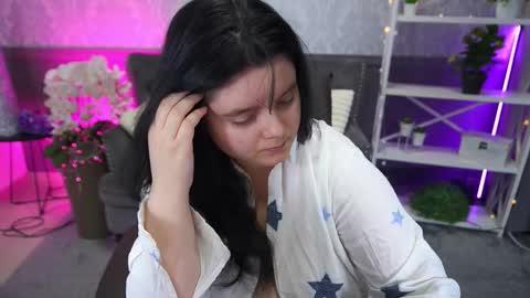 Snapshot of littleshyy chatting on 02.07.26 Masha online show from 02.07.26