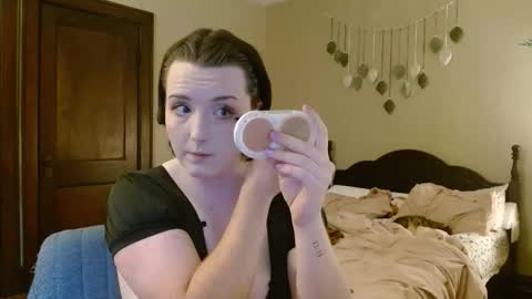 Snapshot of littlestpuppet chatting on 04.16.26 Kori online show from 04.16.26