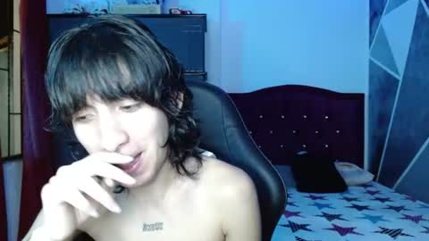 Snapshot of littlextrem chatting on 07.25.26 Eros online show from 07.25.26