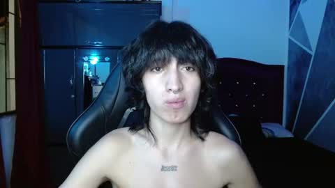 Snapshot of littlextrem chatting on 08.03.26 Eros online show from 08.03.26