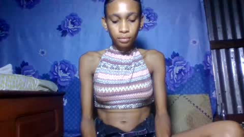 Snapshot of littleyanah chatting on 07.14.26 yanah online show from 07.14.26
