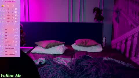 Snapshot of liv_fay chatting on 01.04.25 Liv 3 online show from 01.04.25