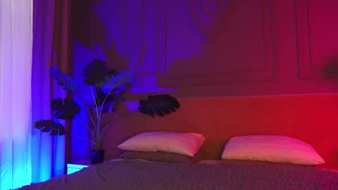 Snapshot of liv_fay chatting on 09.19.25 Liv 3 online show from 09.19.25