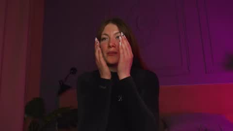 Snapshot of liv_fay chatting on 09.25.25 Liv 3 online show from 09.25.25