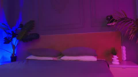 Snapshot of liv_fay chatting on 09.28.25 Liv 3 online show from 09.28.25