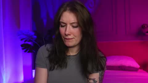 Snapshot of liv_fay chatting on 11.22.25 Liv 3 online show from 11.22.25