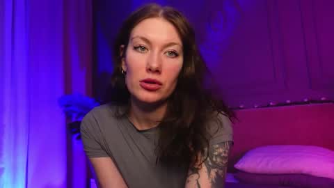 Snapshot of liv_fay chatting on 12.19.25 Liv 3 online show from 12.19.25