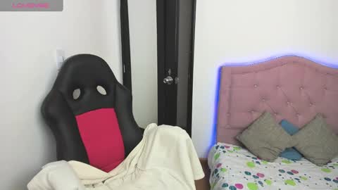 Katalina Novoa. online show from 01.04.25