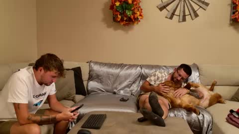 Snapshot of livenull chatting on 09.15.25 Jay online show from 09.15.25