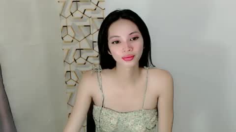 Lvia online show from 10.16.25