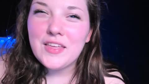 Snapshot of livinsubspace chatting on 02.27.25 Liv online show from 02.27.25