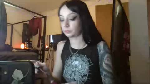 Snapshot of livmirage chatting on 02.14.26 Liv Mirage online show from 02.14.26