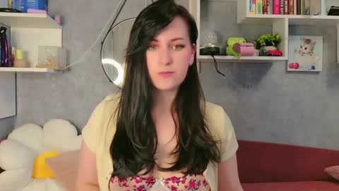 Snapshot of liya_gorgeous chatting on 04.22.26 liya_gorgeous online show from 04.22.26
