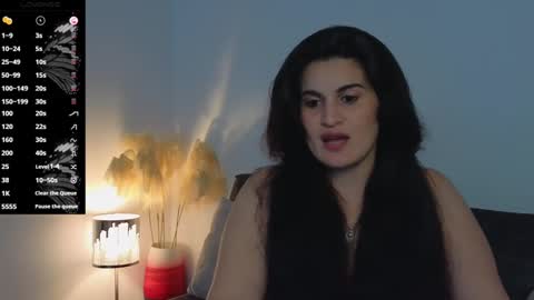 Snapshot of liz_devine chatting on 12.06.24 liz online show from 12.06.24