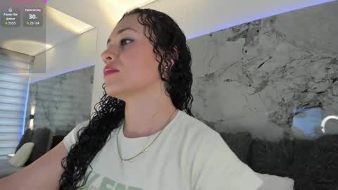 Liz  online show from 10.11.25