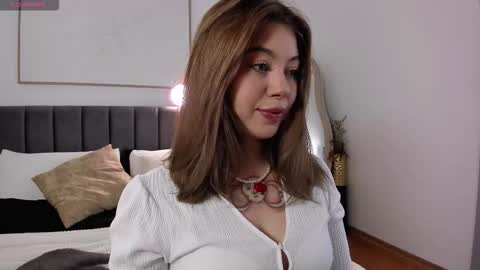 Snapshot of lizadream chatting on 01.18.26 Liza online show from 01.18.26