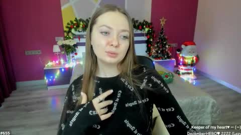 Snapshot of lizaghost chatting on 12.16.25 Girl next door online show from 12.16.25