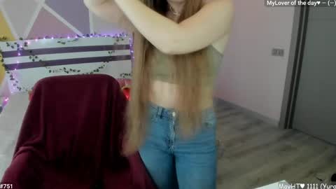 Girl next door online show from 05.11.26